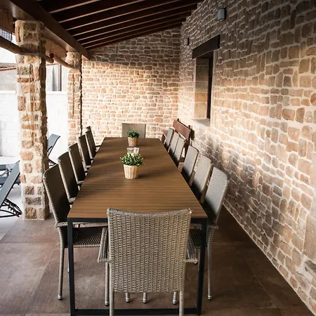 Дом отдыха Casa Rural: La Tarara Galinduste