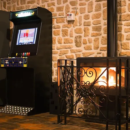 Casa Rural: La Tarara Holiday home Galinduste