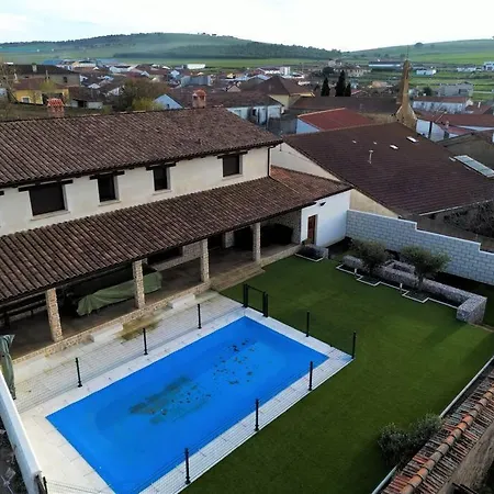 Casa Rural: La Tarara Дом отдыха Galinduste