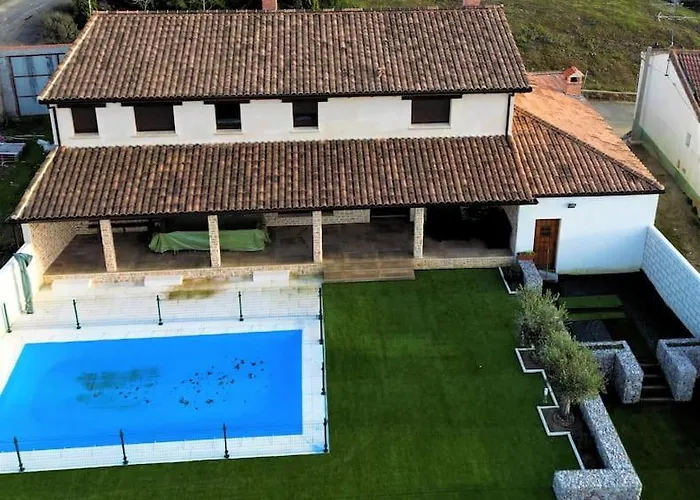 Casa Rural: La Tarara Σπίτι διακοπών Galinduste